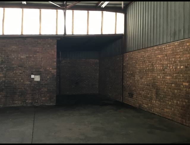 265M² WAREHOUSE TO LET IN WADEVILLE